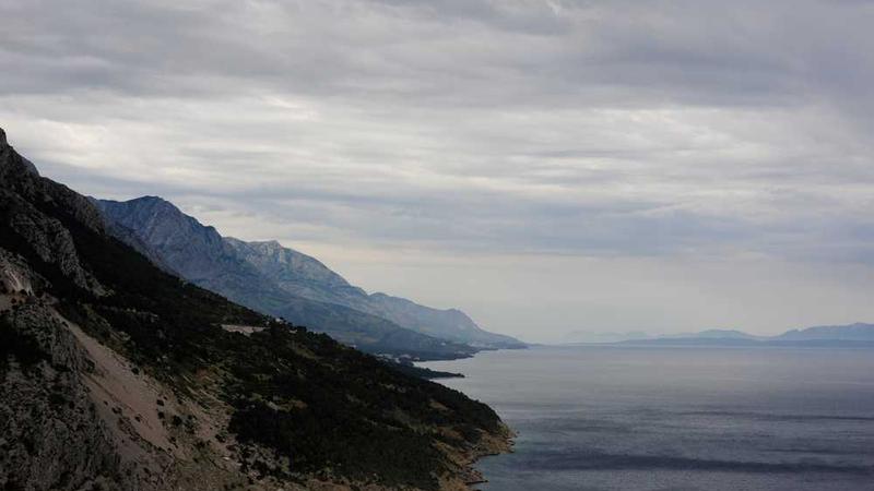 关于亚洲精品一区二区在线播放∴的专业图片