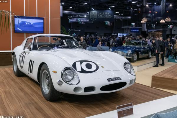 科技与内容结合示意图