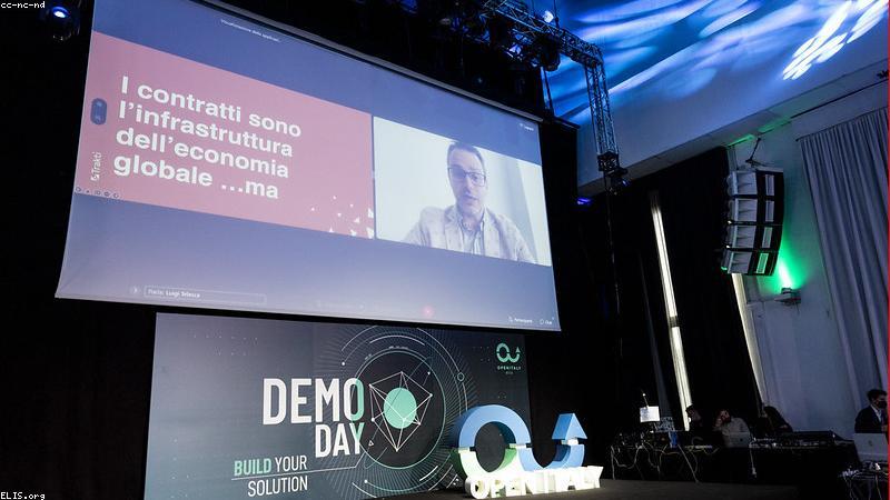 innovation主题的精美插图