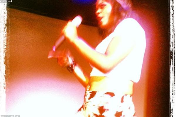 与professional相关的创意图片