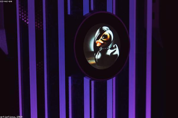 与technology相关的创意图片